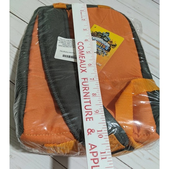 Skylanders Giants Crossbody Mini Sling Backpack Figure Carrier Bag Case New - Picture 5 of 6